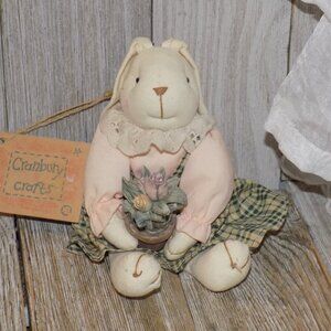 CRANBURY CRAFTERS BUNNY  GARDENING BUNNIES PAPEL PLUSH *